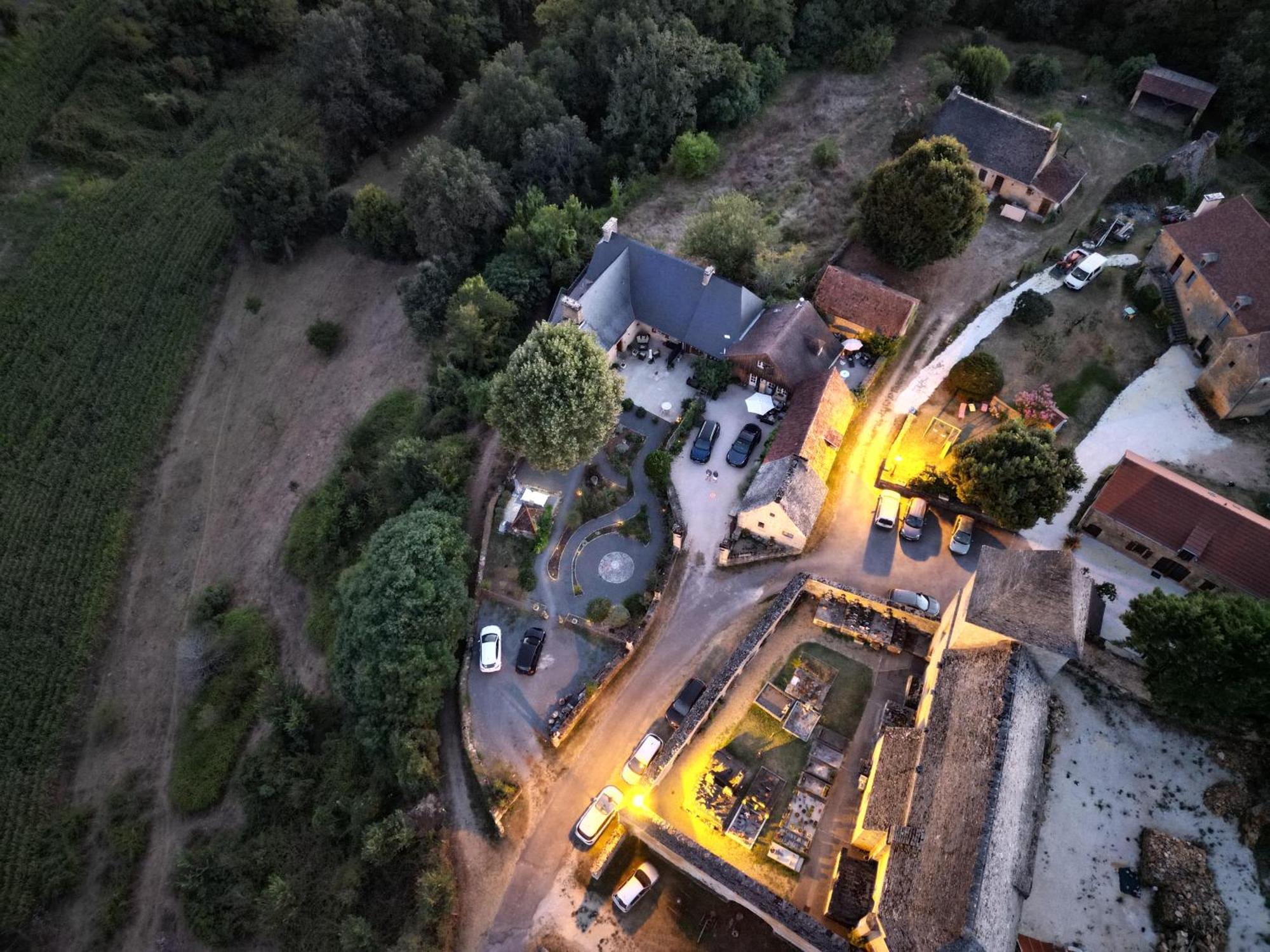 Le Manoir De Carlucet Gite Saint-Crepin-et-Carlucet Exterior photo
